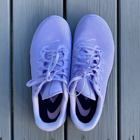 Nike women’s Metcon 5 size 11. Lavender - Picture 6 of 16